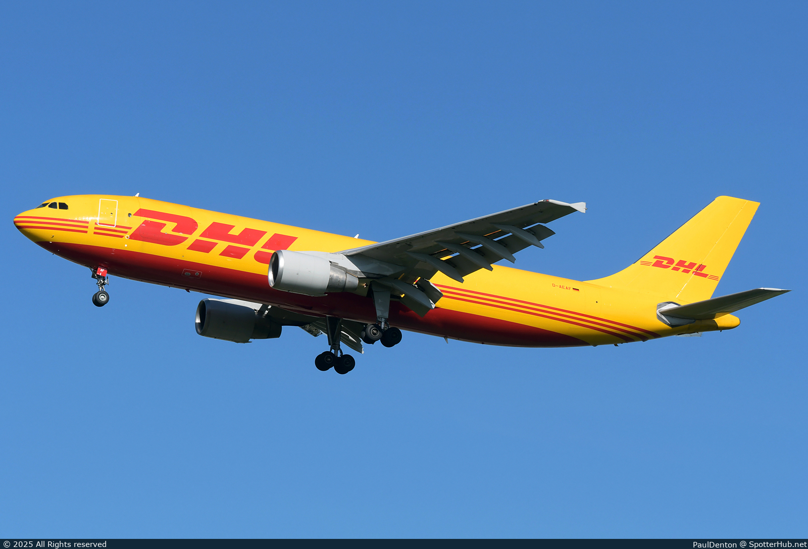 Photo of D-AEAF - Airbus A300B4-622R(F) operated by European Air Transport