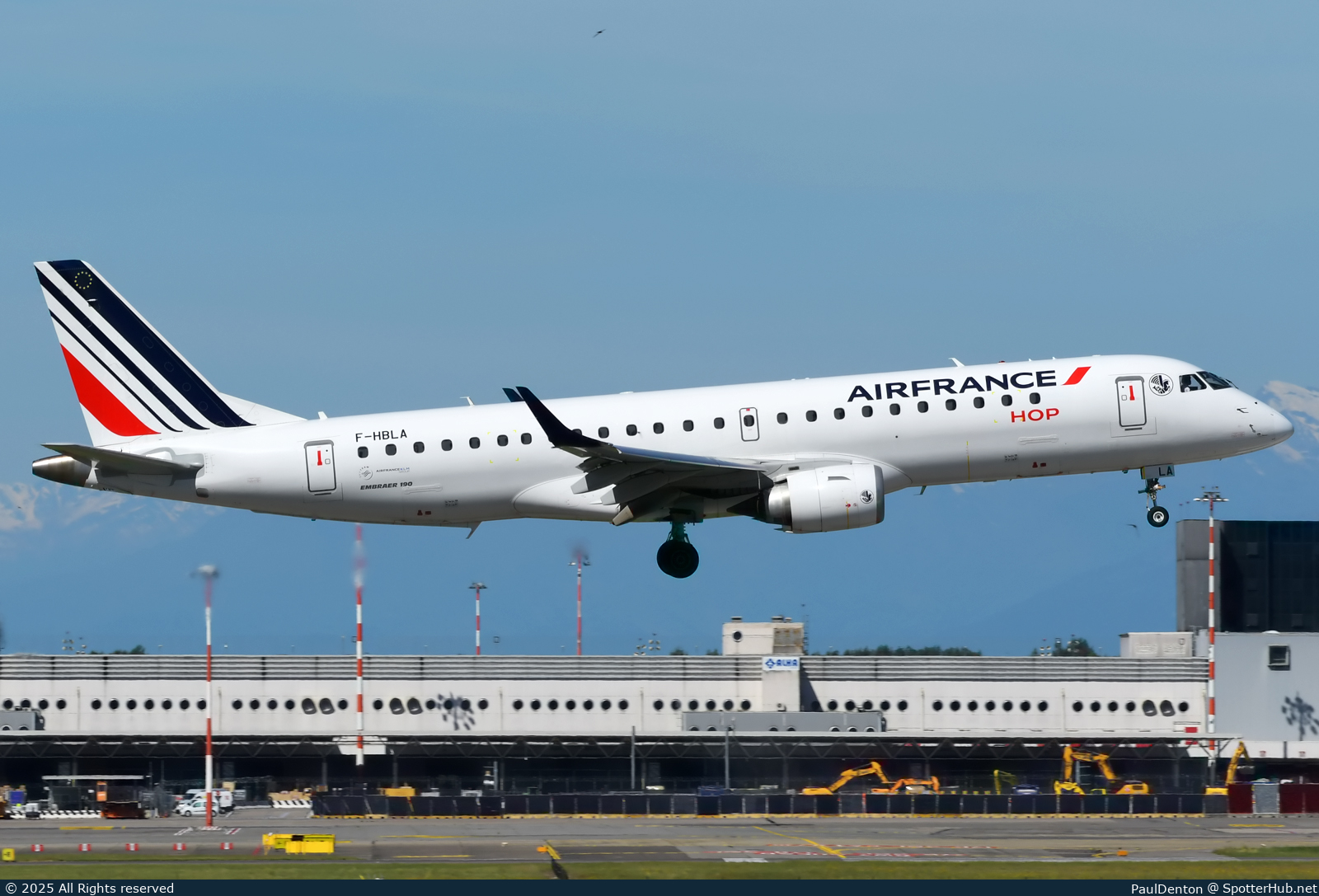 Photo of F-HBLA - Embraer ERJ-190LR operated by Air France HOP
