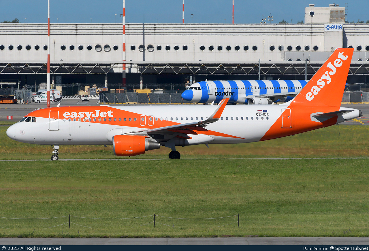 Photo of OE-IDX - Airbus A320-214 operated by easyJet Europe