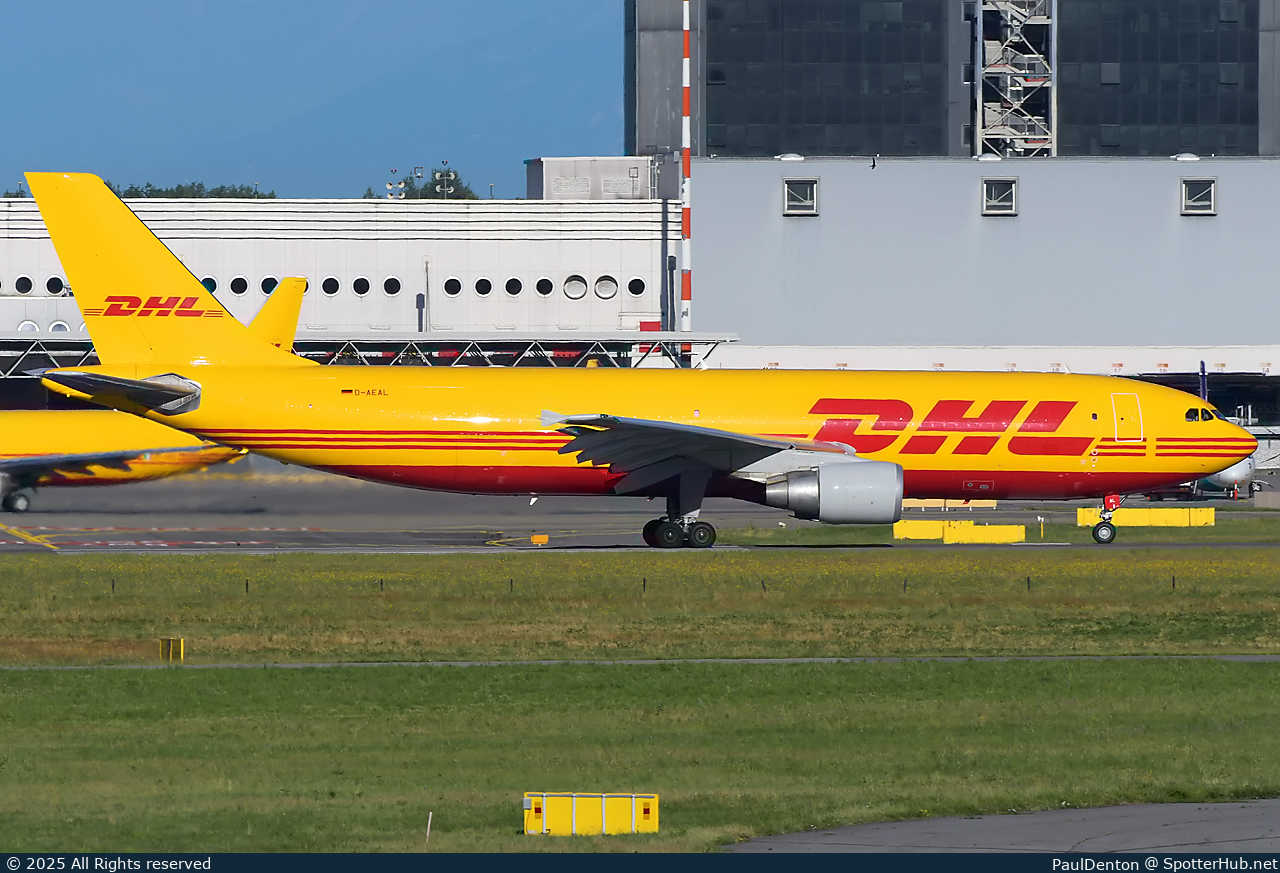 Photo of D-AEAL - Airbus A300B4-622R(F) operated by European Air Transport