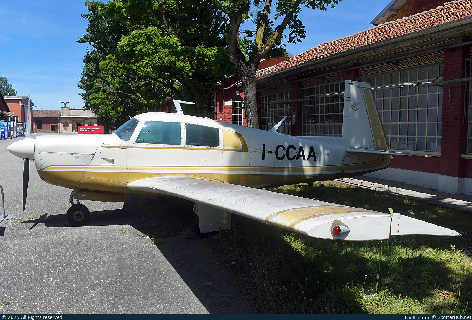 Photo of I-CCAA - Mooney M20E Super 21 operated by Parco e Museo del Volo Volandia