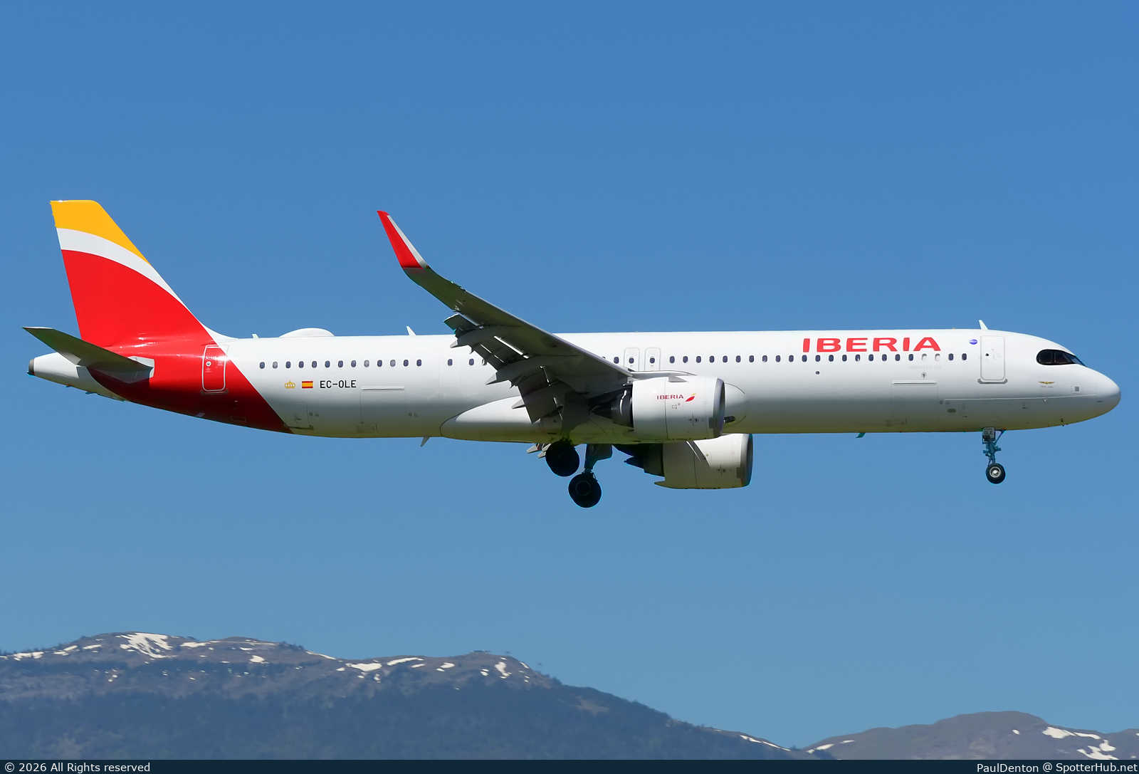 Photo of EC-OLE - Airbus A321-253NY operated by Iberia