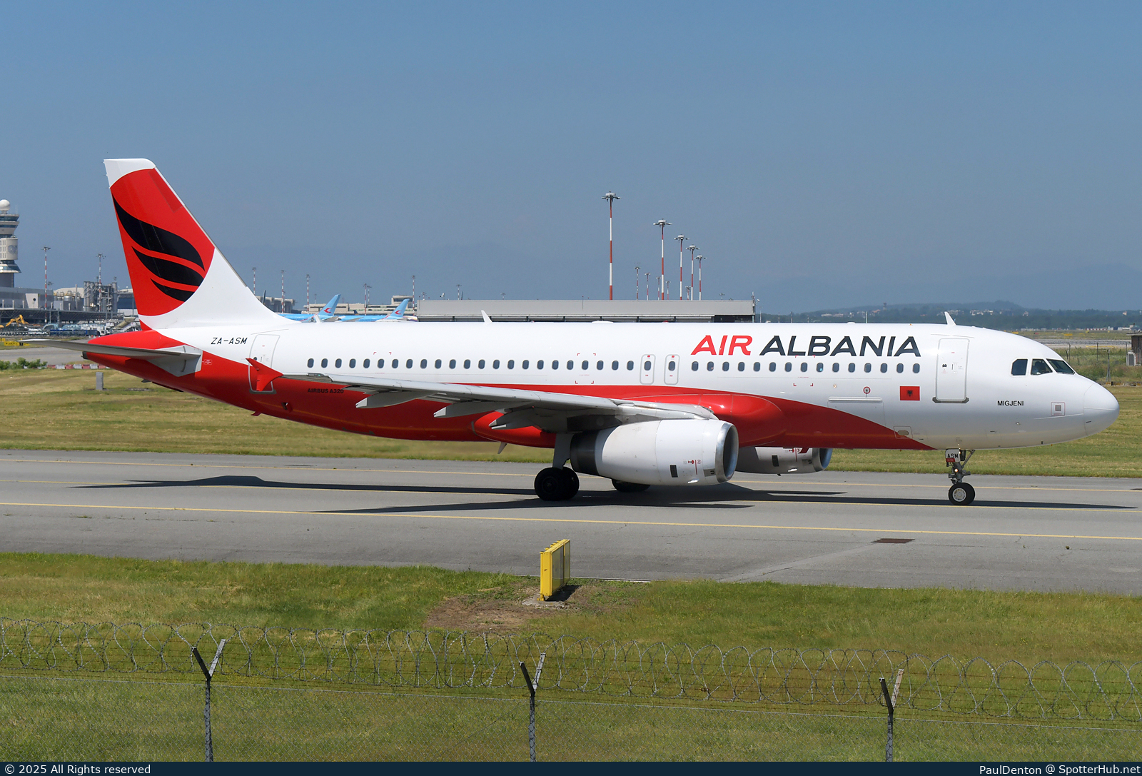 Photo of ZA-ASM - Airbus A320-232 operated by Air Albania