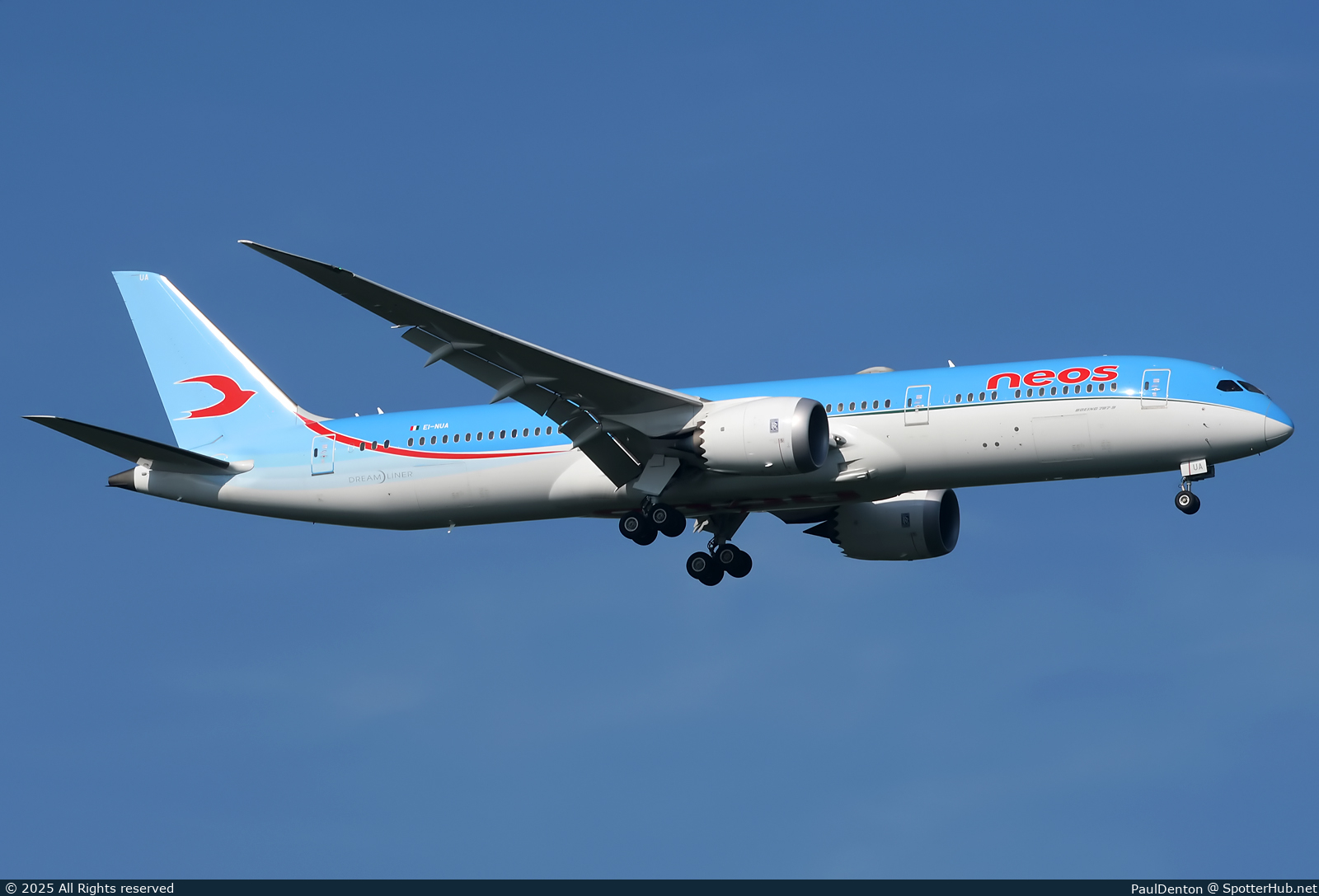 Photo of EI-NUA - Boeing 787-9 Dreamliner operated by Neos