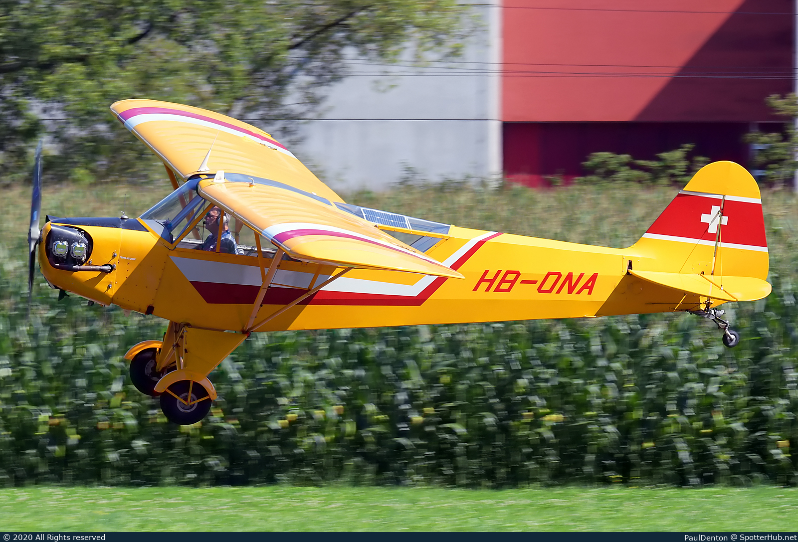 Photo of HB-ONA - Piper J-3C-65 Cub operated by Motorfluggruppe Pilatus