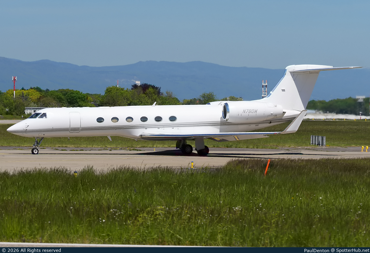 Photo of N780W - Gulfstream GV operated by Fly Alliance