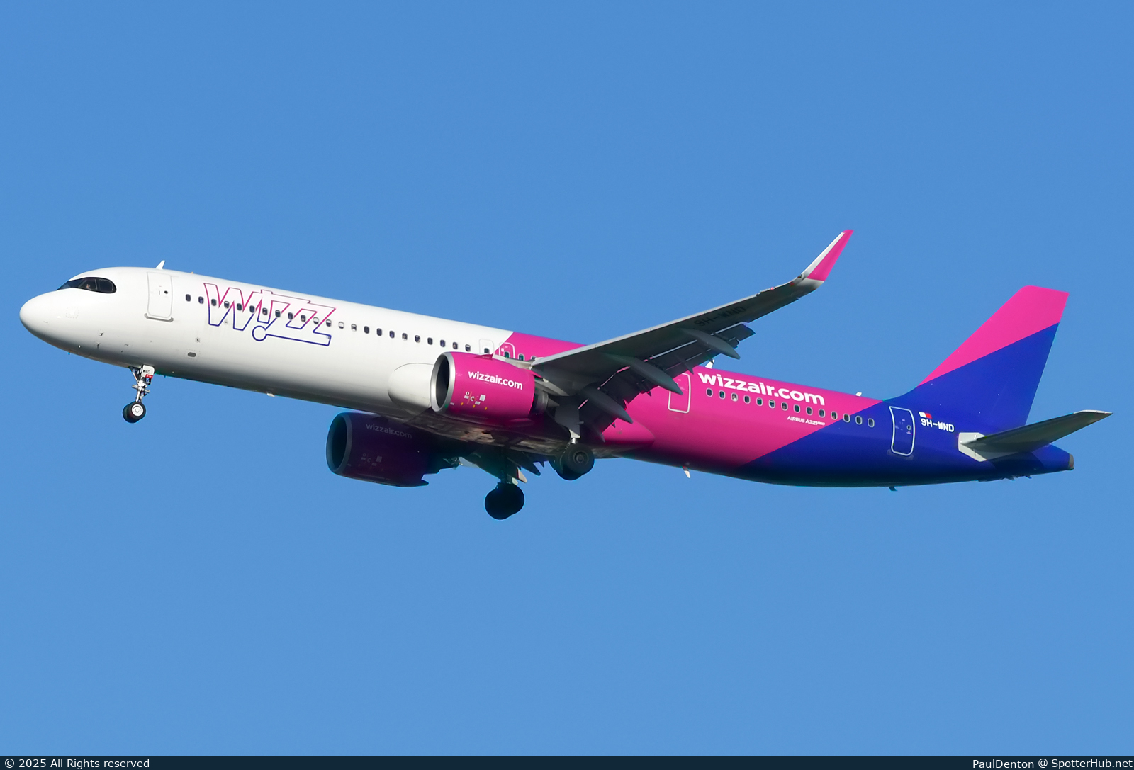 Photo of 9H-WND - Airbus A321-271NX operated by Wizz Air Malta