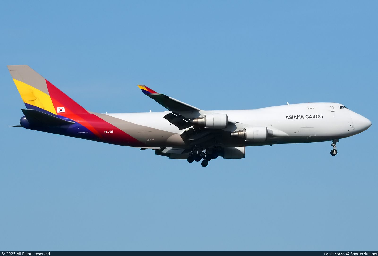 Photo of HL7616 - Boeing 747-446F operated by Asiana Cargo
