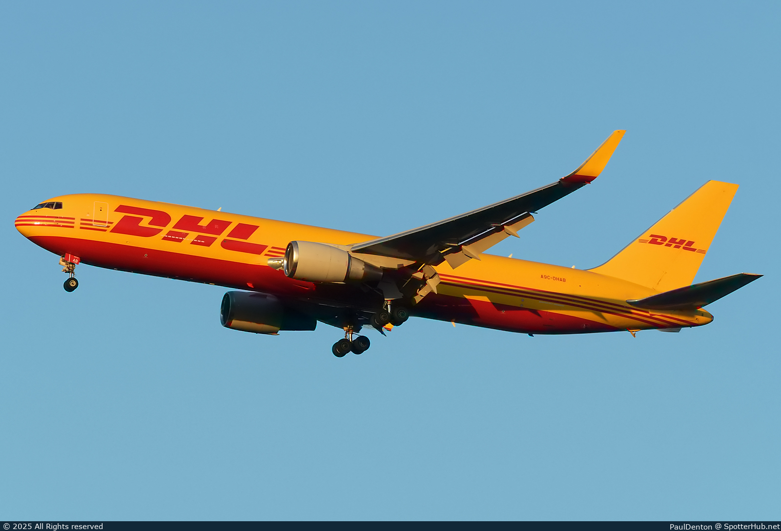 Photo of A9C-DHAB - Boeing 767-323(ER)(BDSF) operated by DHL International Aviation