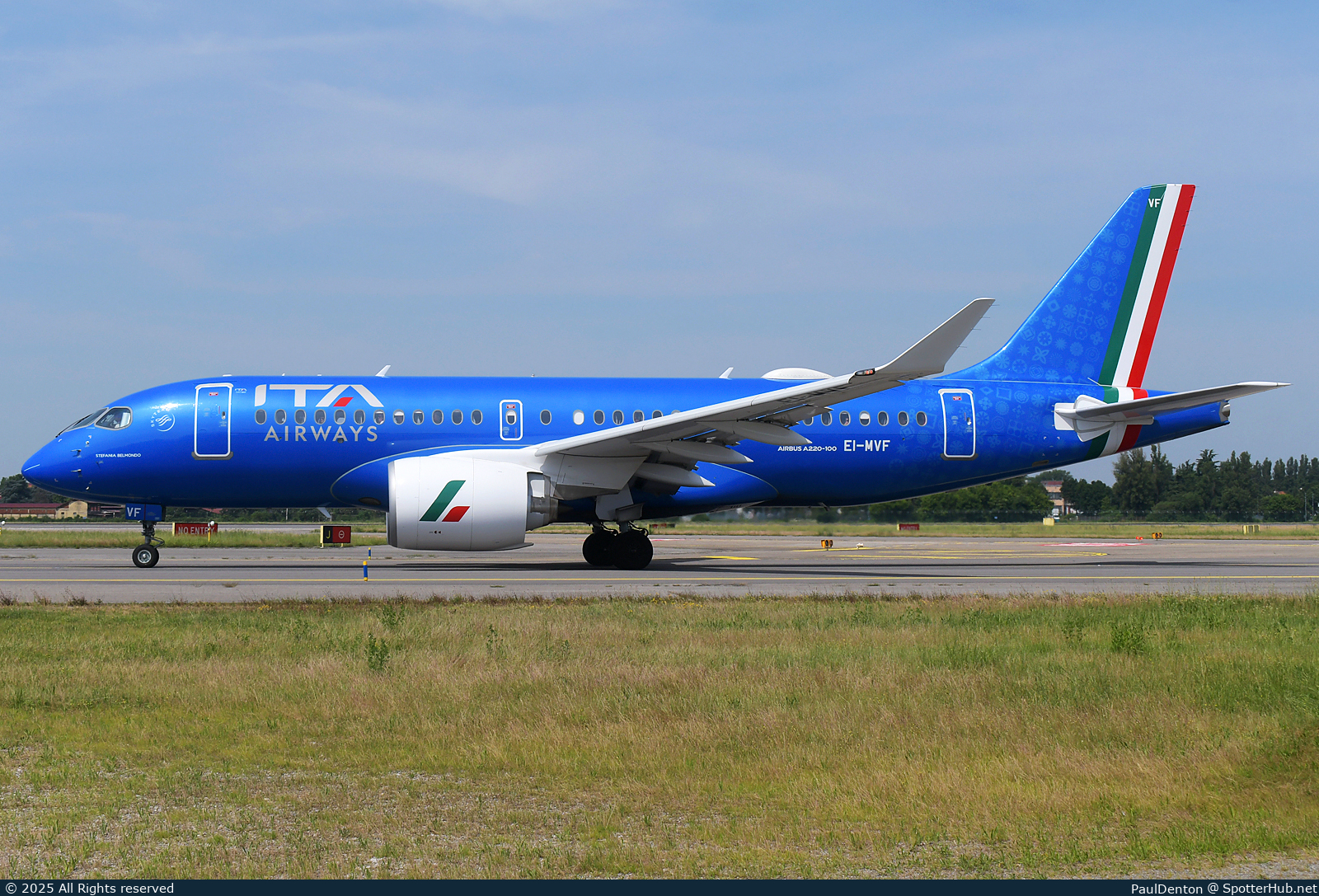 Photo of EI-MVF - Airbus A220-100 operated by ITA Airways