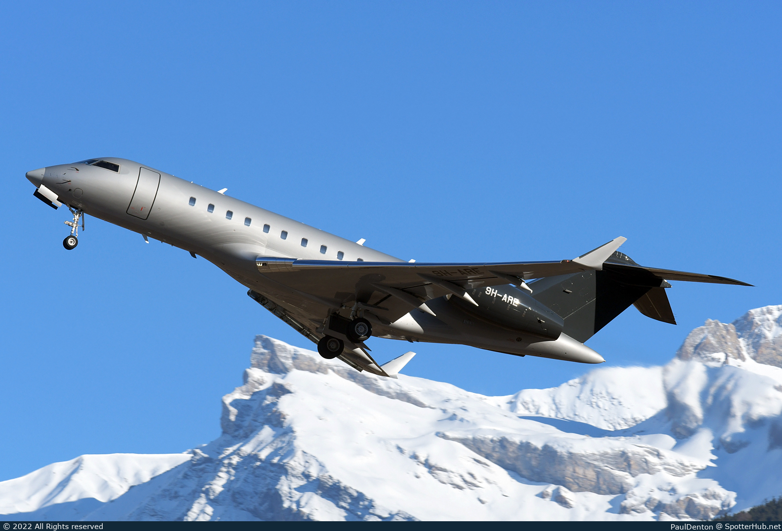 Photo of 9H-ARE - Bombardier Global 5000 operated by Albinati Aviation