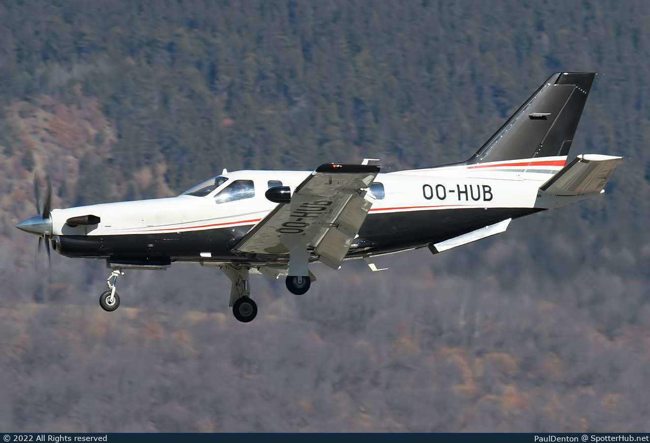 Photo of OO-HUB - SOCATA TBM 700 operated by Private