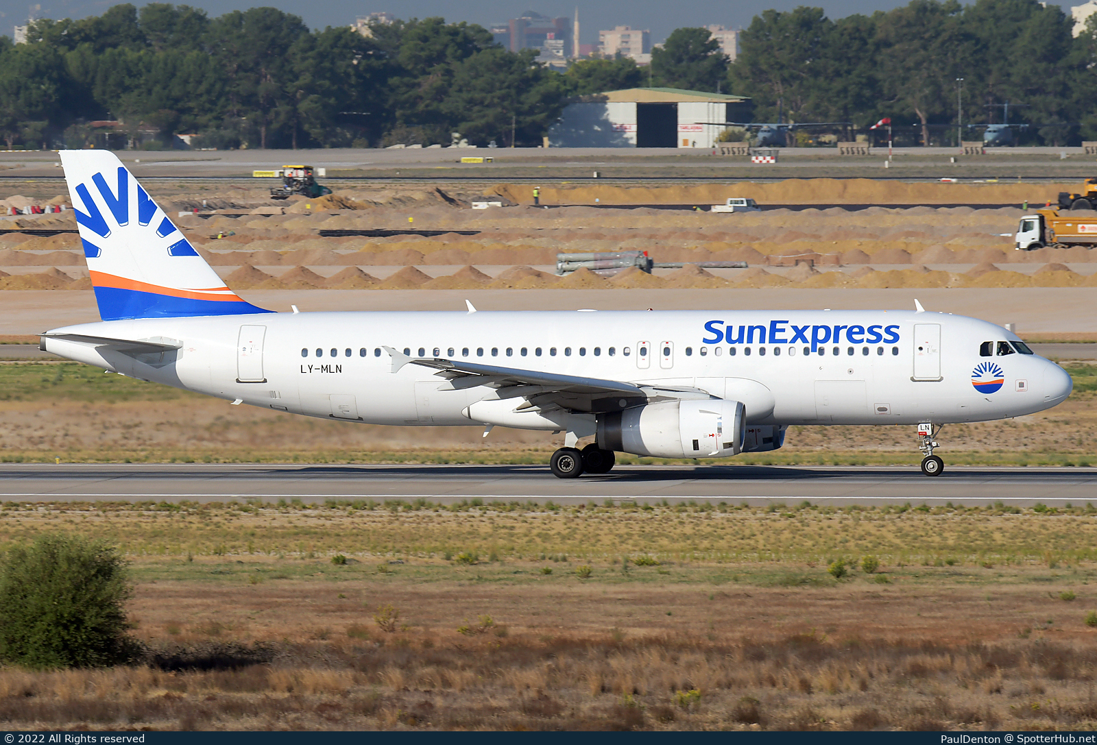 Photo of LY-MLN - Airbus A320-232 operated by SunExpress (opb Avion Express)