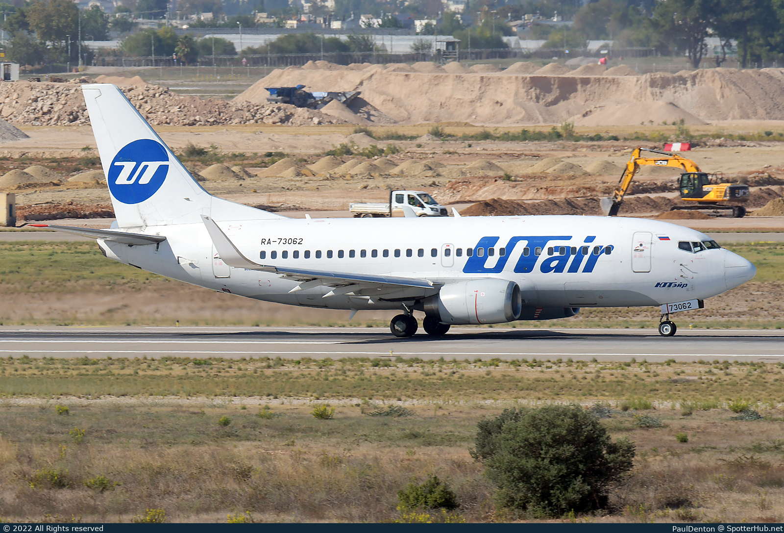 Photo of RA-73062 - Boeing 737-524 operated by Utair