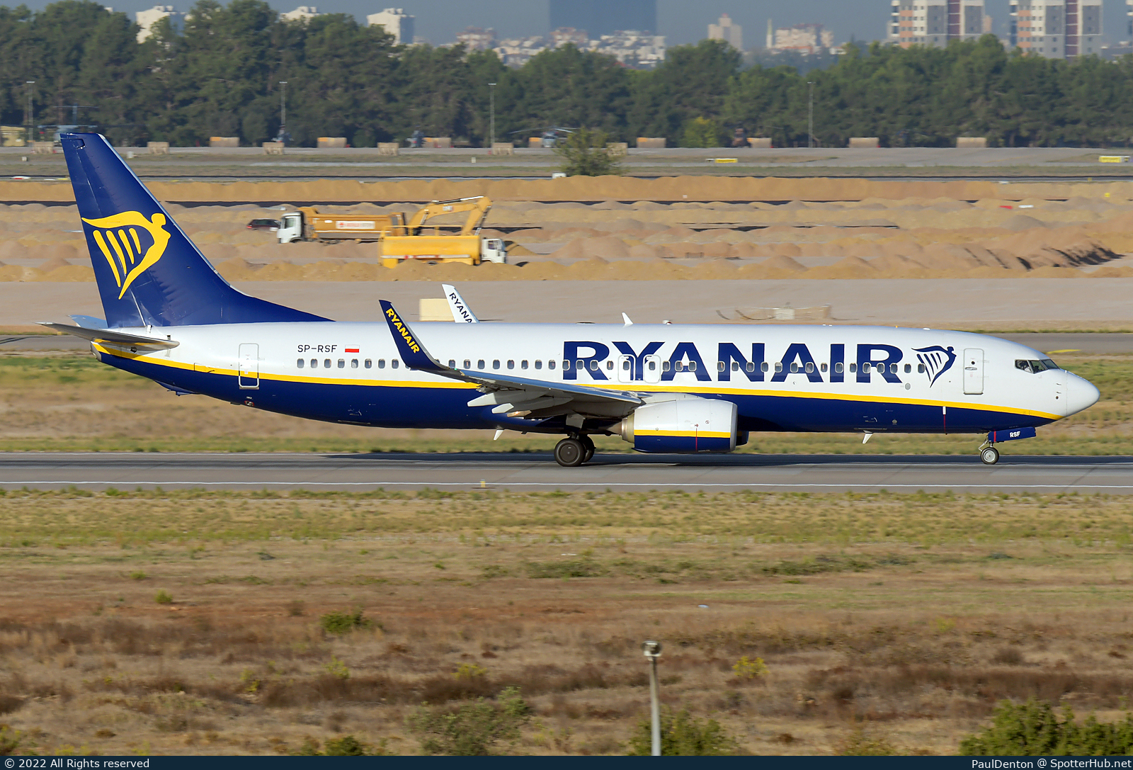 Photo of SP-RSF - Boeing 737-8AS operated by Ryanair (opb Buzz)