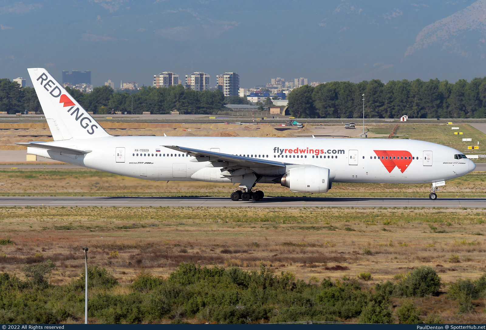 Photo of RA-73329 - Boeing 777-21H(ER) operated by Red Wings