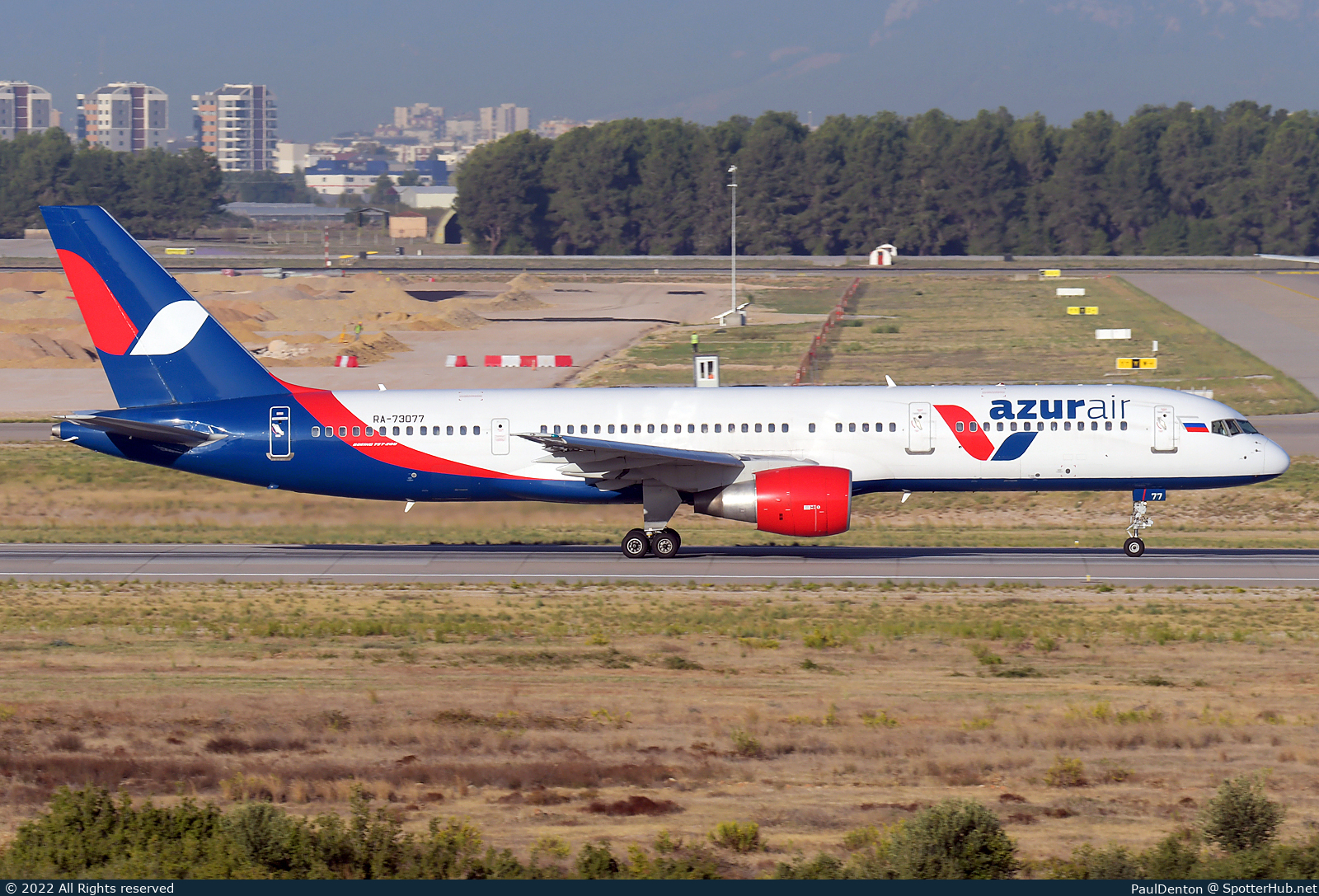 Photo of RA-73077 - Boeing 757-2Q8 operated by Azur Air