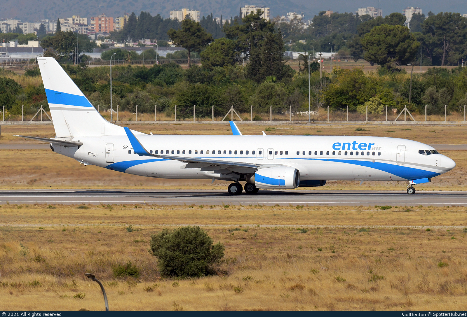 Photo of SP-ESC - Boeing 737-8AS operated by Enter Air
