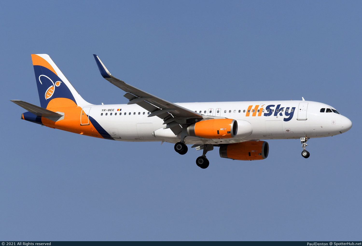 Photo of YR-BEE - Airbus A320-232 operated by HiSky Europe