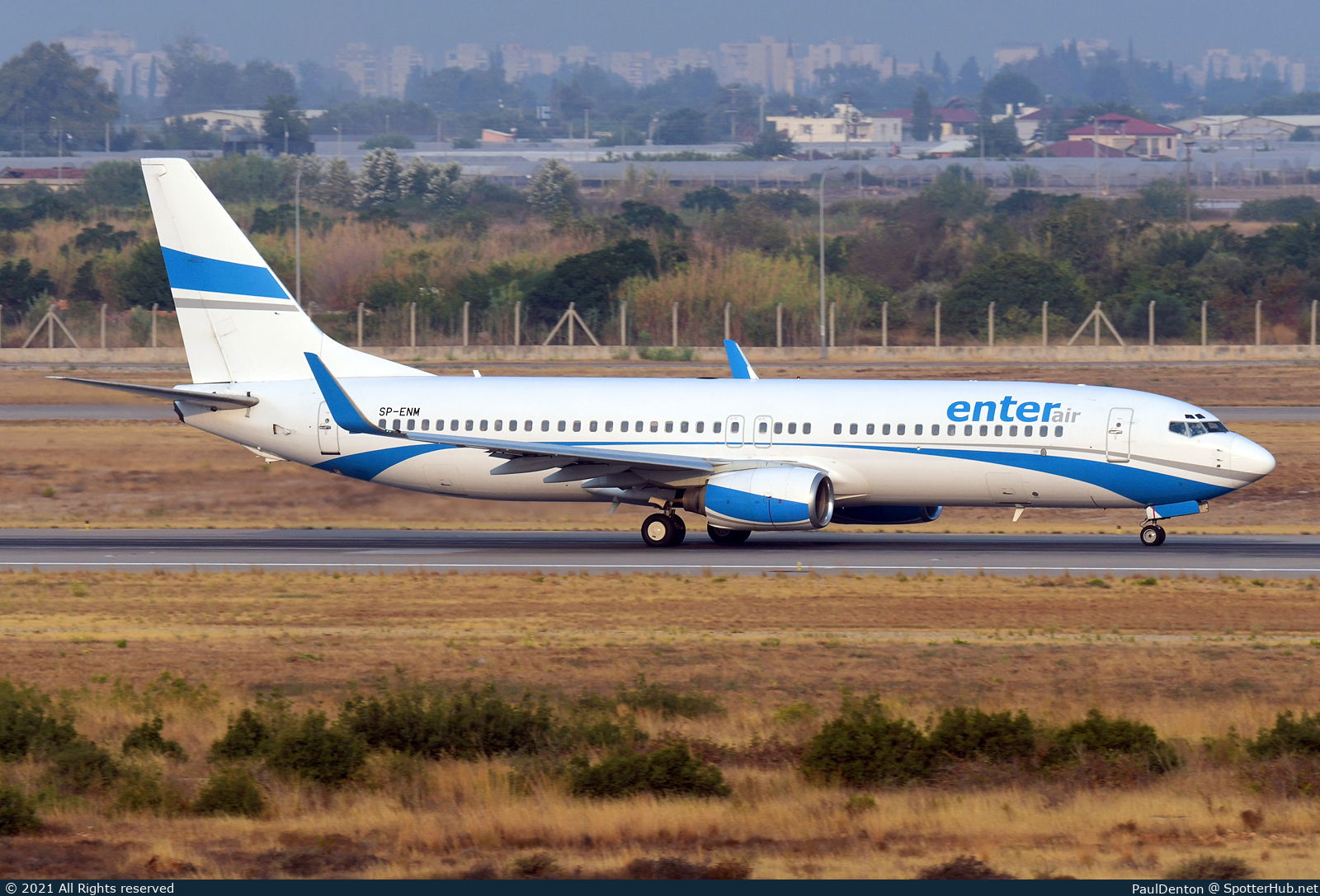 Photo of SP-ENM - Boeing 737-8CX operated by Enter Air