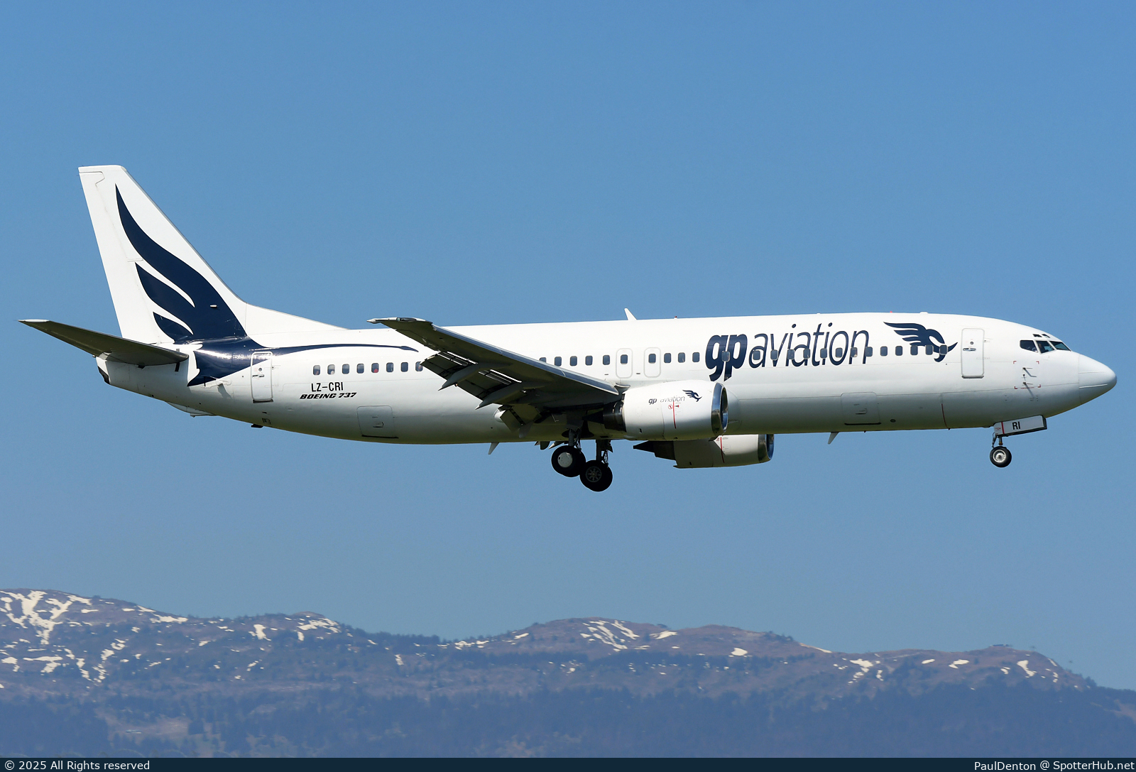 Photo of LZ-CRI - Boeing 737-446 operated by GP Aviation