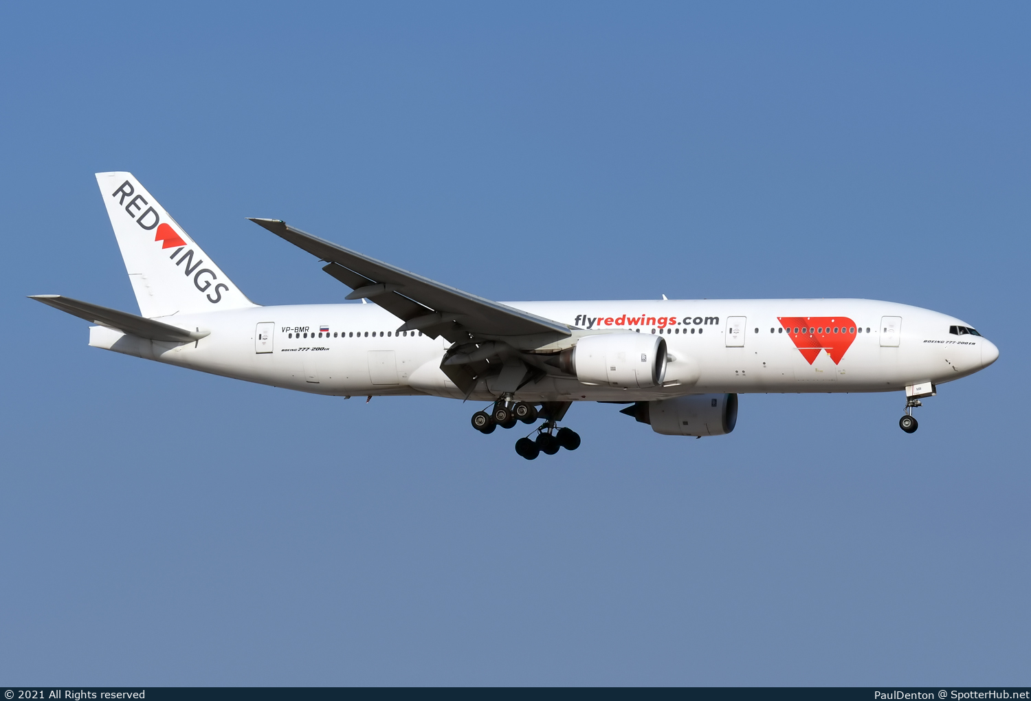 Photo of VP-BMR - Boeing 777-21H(ER) operated by Red Wings