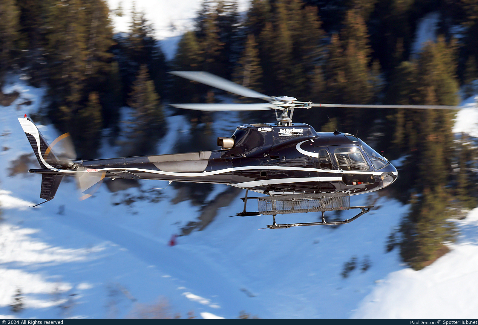 Photo of F-GGAO - Aérospatiale AS350BA Écureuil operated by Jet Systems Hélicoptères Service