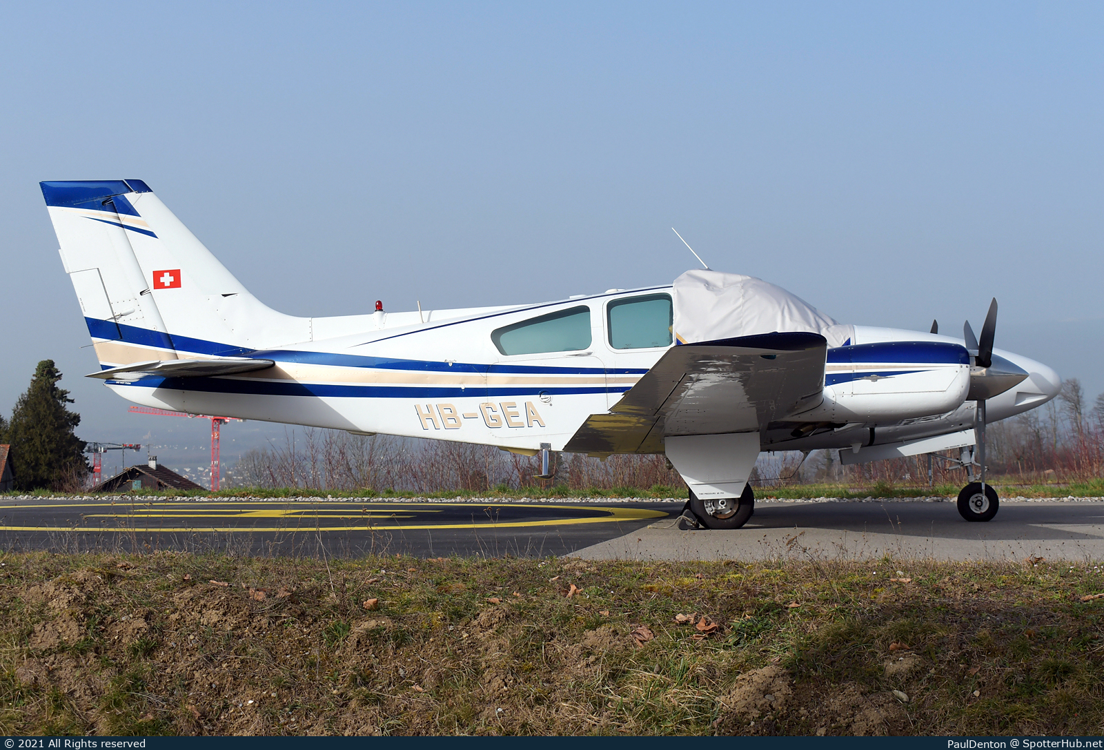 Photo of HB-GEA - Beechcraft 95-55 Baron operated by Private