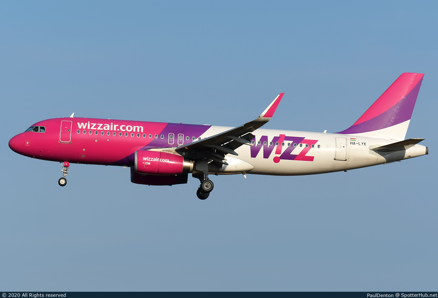Photo of HA-LYK - Airbus A320-232 operated by Wizz Air