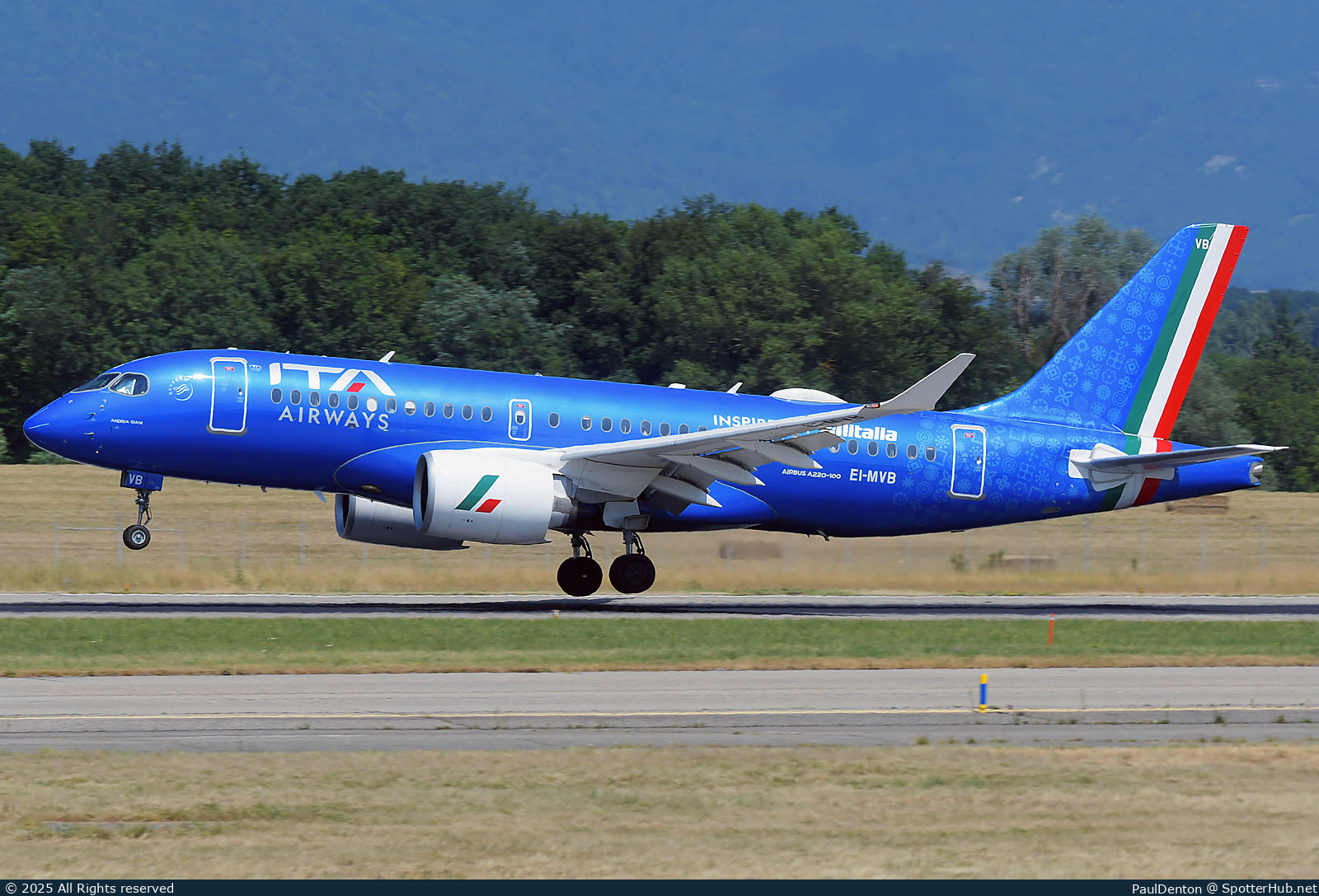 Photo of EI-MVB - Airbus A220-100 operated by ITA Airways