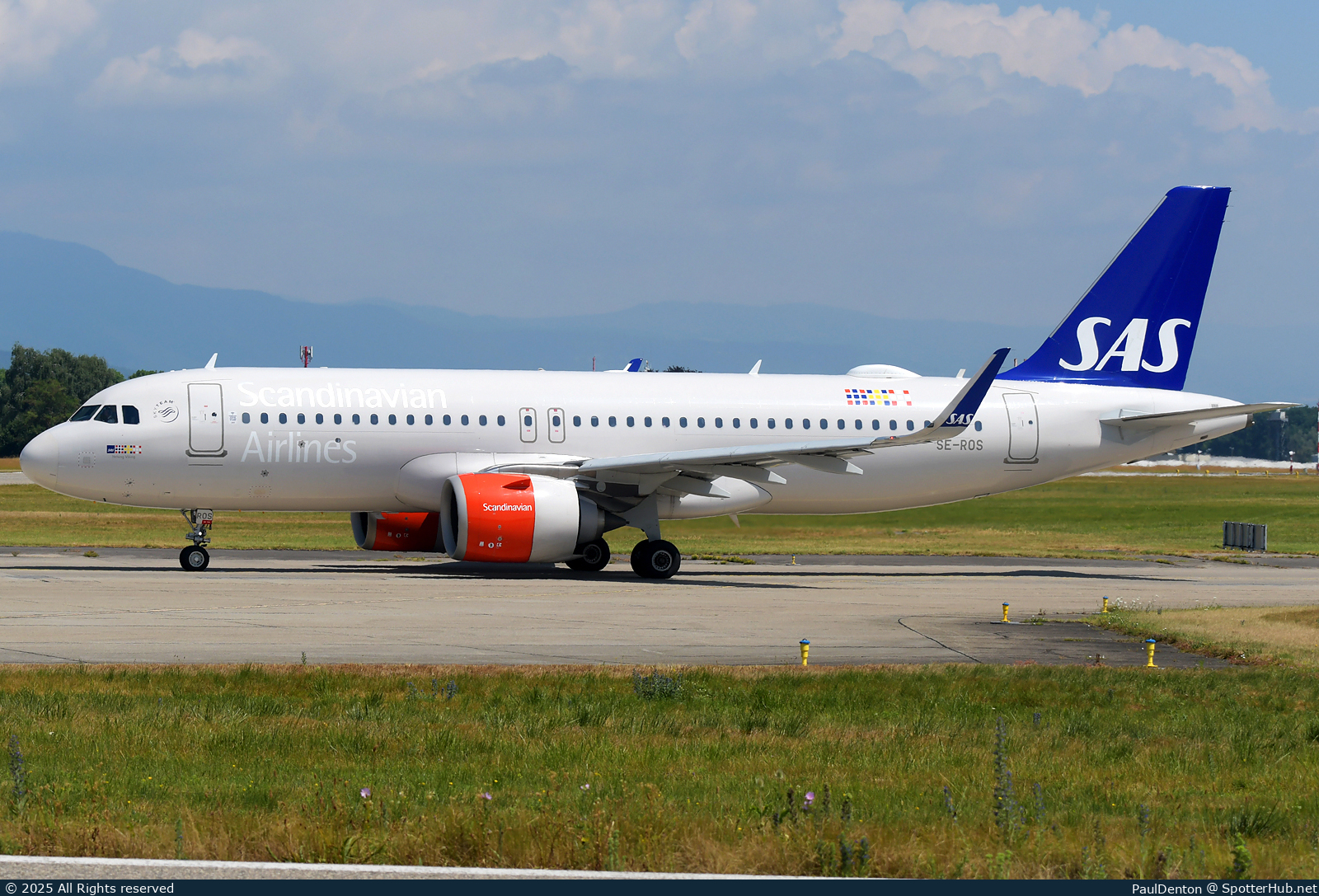 Photo of SE-ROS - Airbus A320-251N operated by SAS Scandinavian Airlines