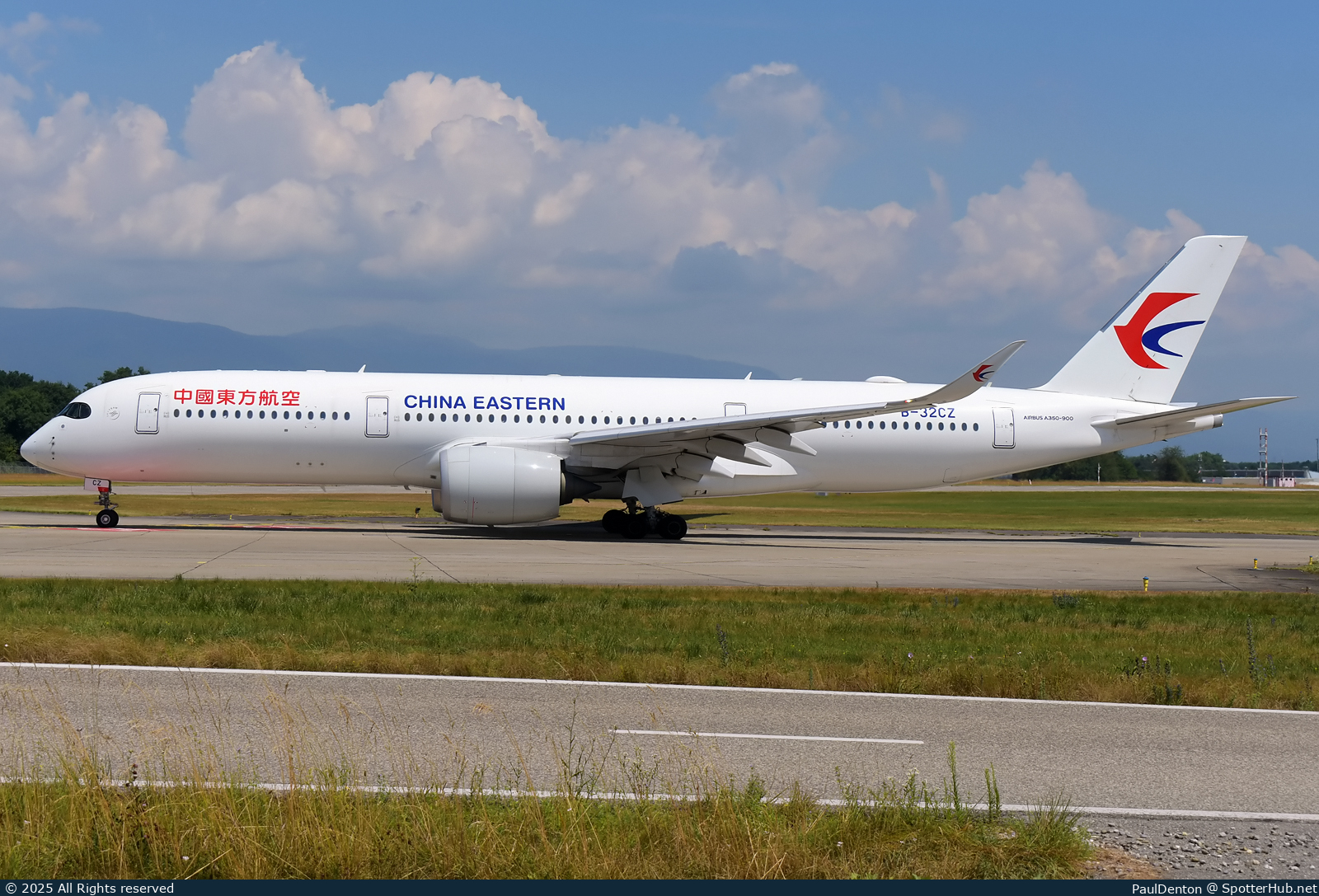 Photo of B-32CZ - Airbus A350-941 operated by China Eastern Airlines