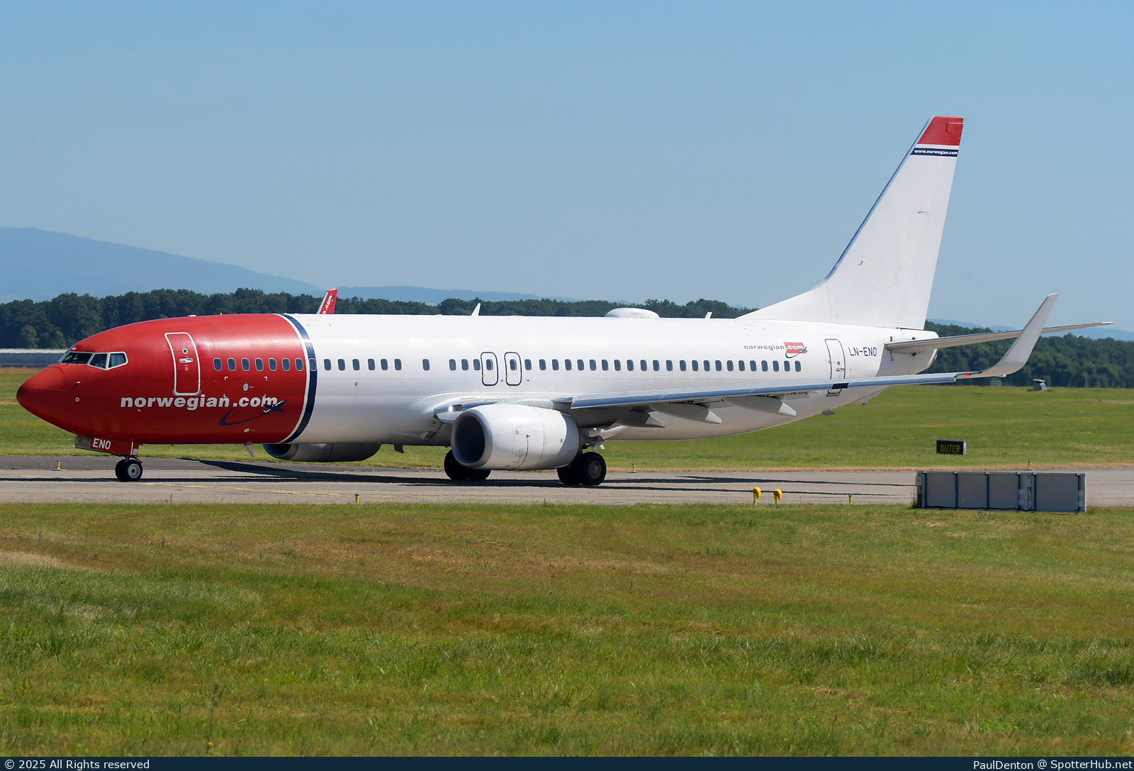 Photo of LN-ENO - Boeing 737-8JP operated by Norwegian Air Shuttle