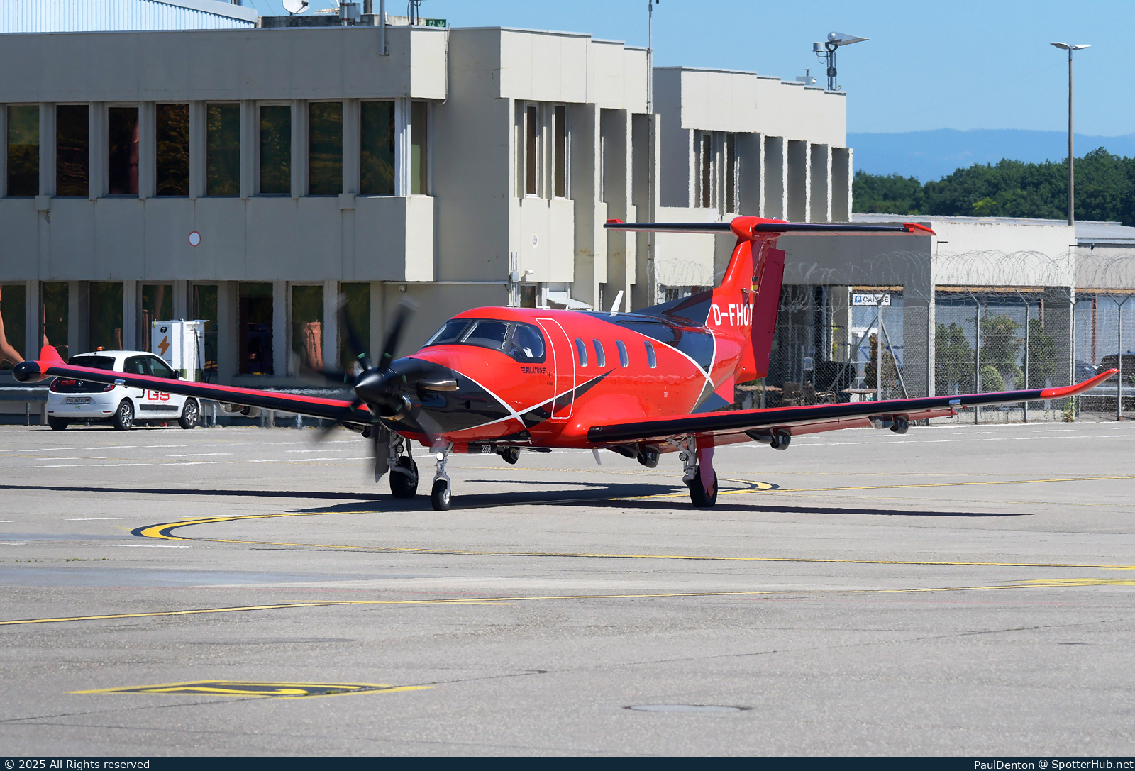 Photo of D-FHOT - Pilatus PC-12 NGX operated by Skywalker