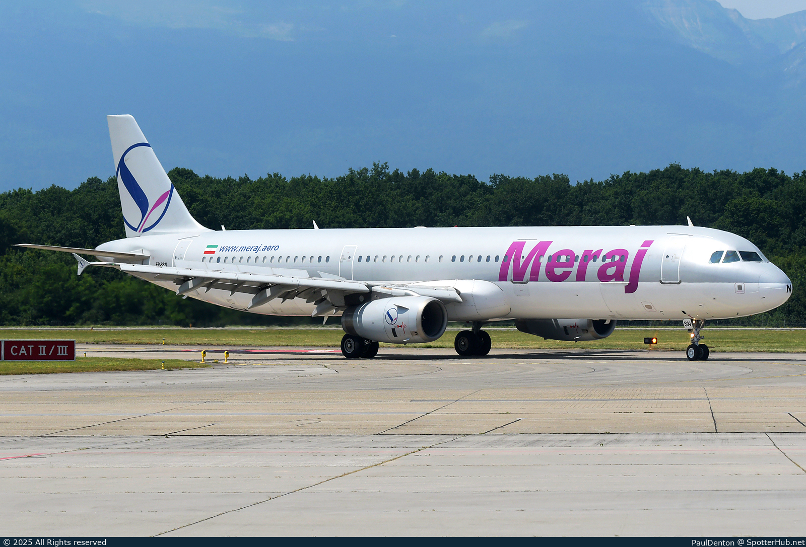 Photo of EP-SSN - Airbus A321-231 operated by Meraj Airlines