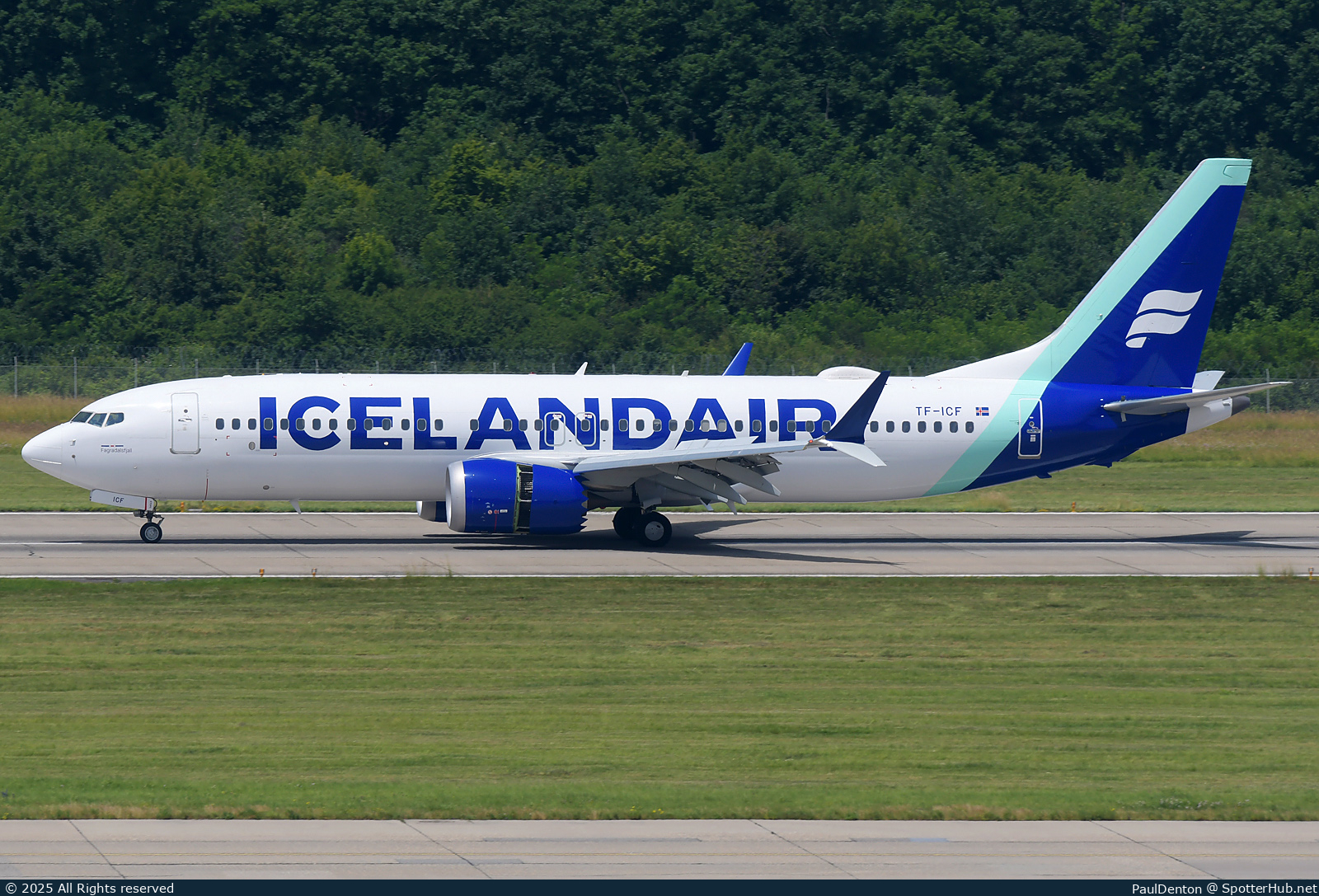 Photo of TF-ICF - Boeing 737 MAX 8 operated by Icelandair