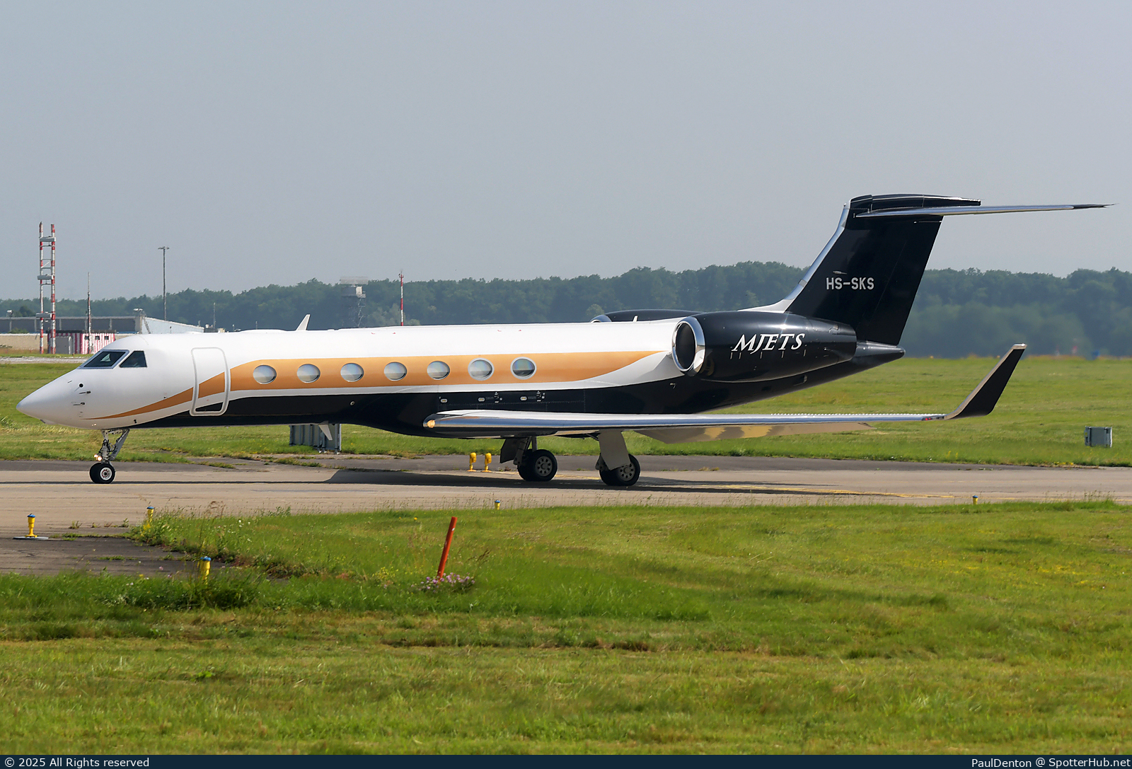 Photo of HS-SKS - Gulfstream GV-SP (G550) operated by MJets