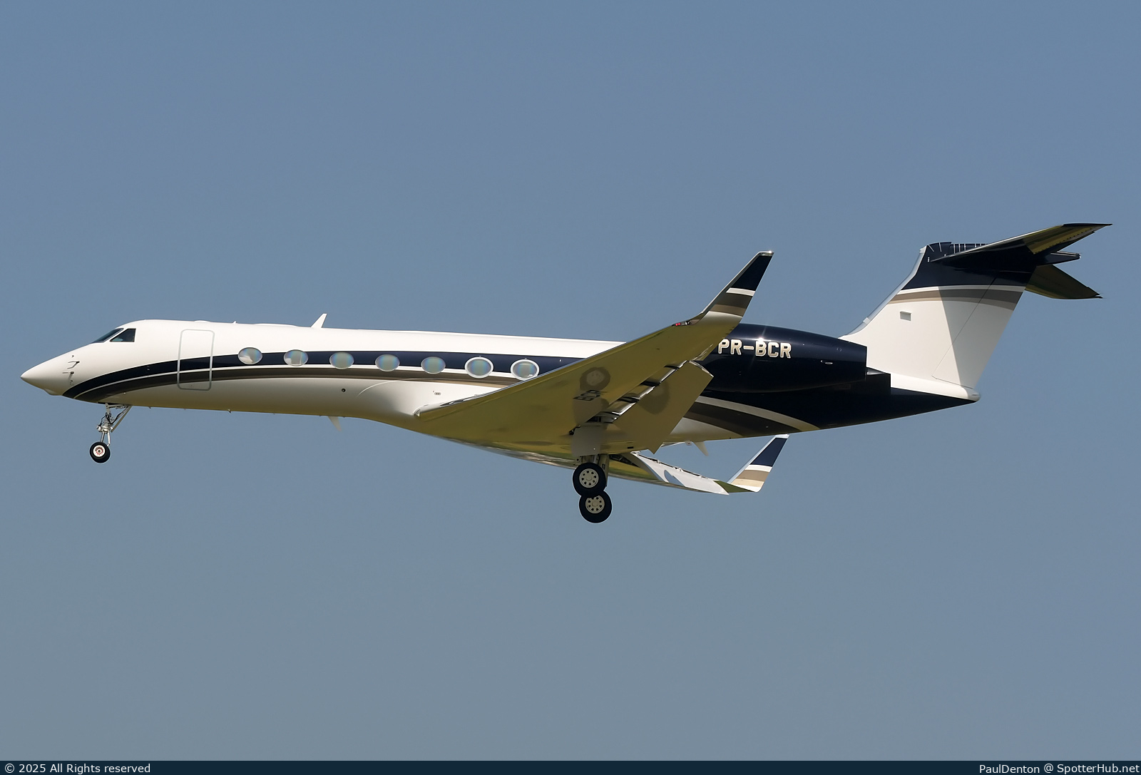 Photo of PR-BCR - Gulfstream GV-SP (G550) operated by Star Jet Administração e Participações