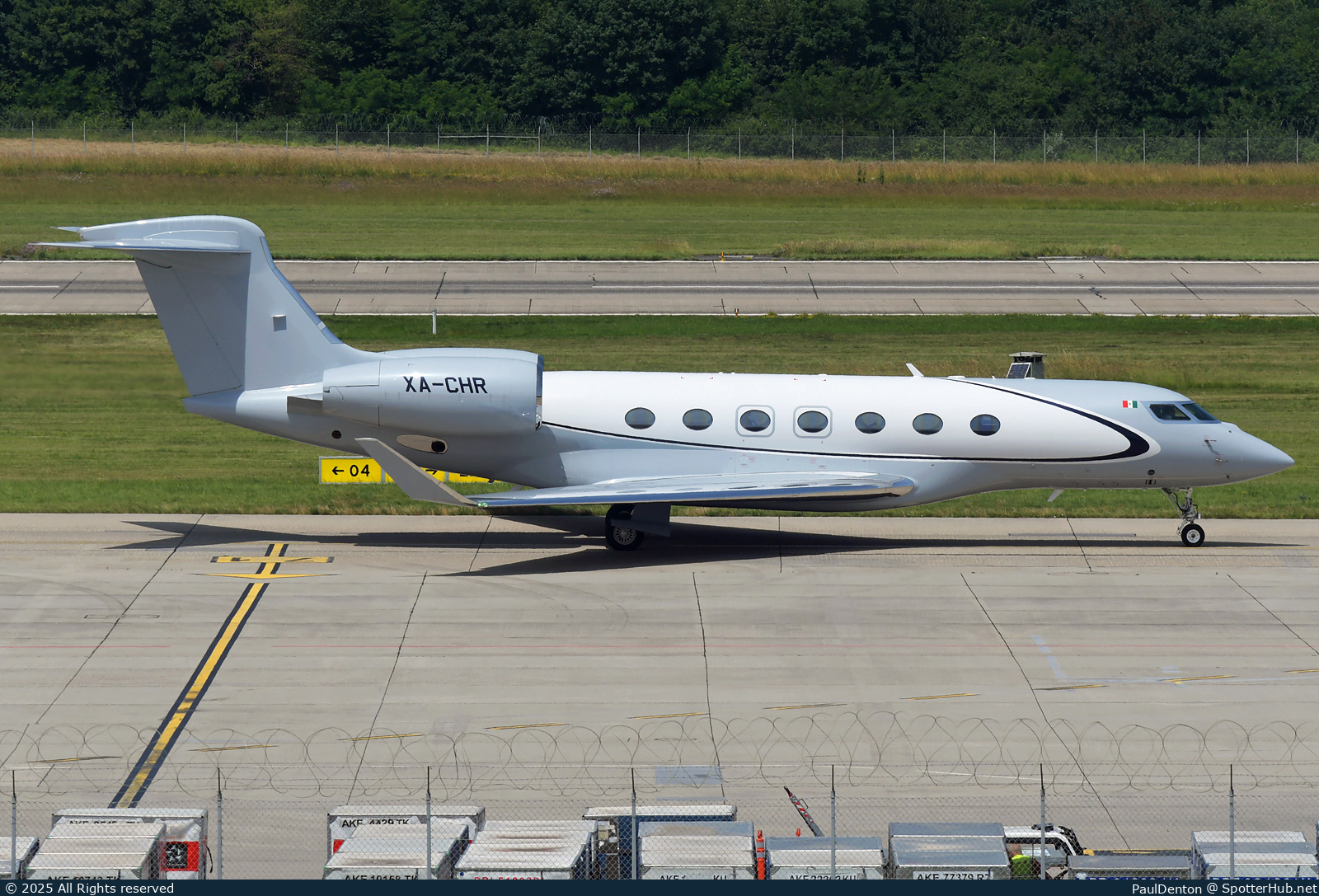 Photo of XA-CHR - Gulfstream G600 operated by OVESA Operadora de Vuelos Ejecutivos