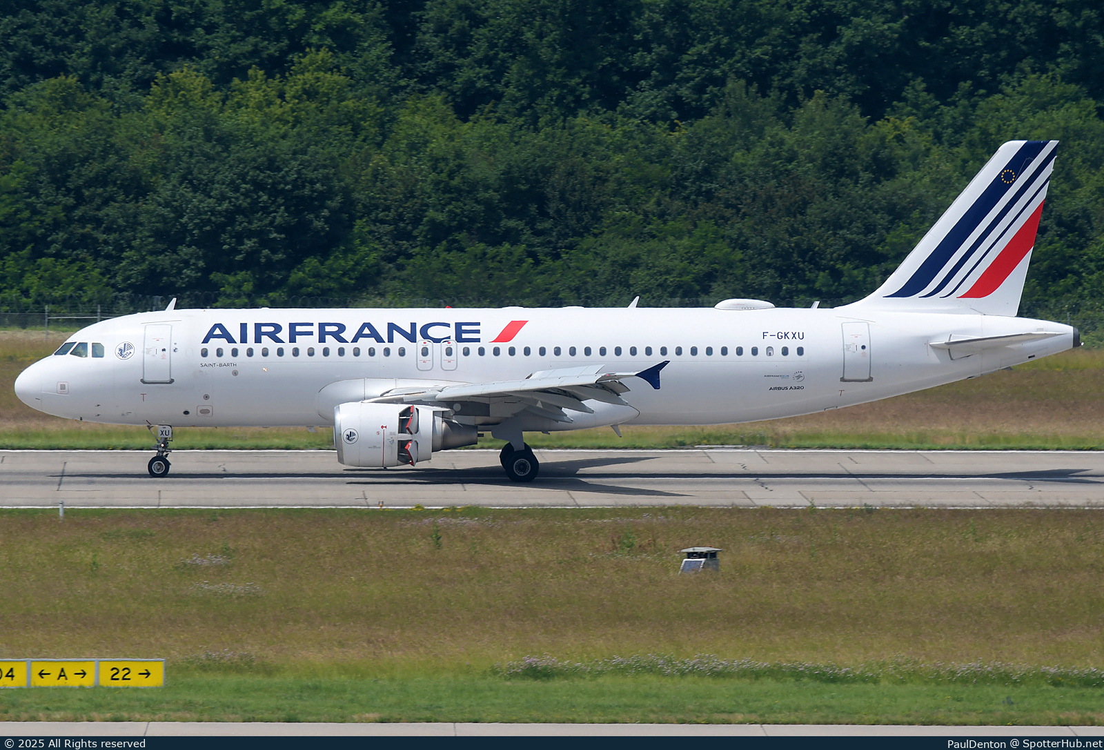 Photo of F-GKXU - Airbus A320-214 operated by Air France