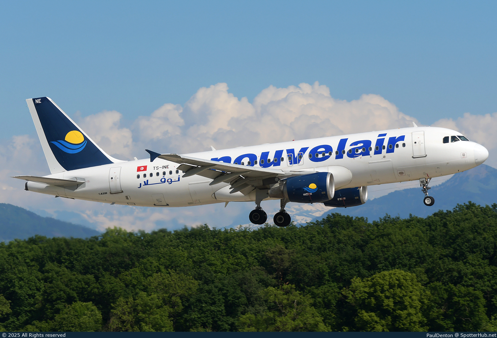 Photo of TS-INE - Airbus A320-214 operated by Nouvelair