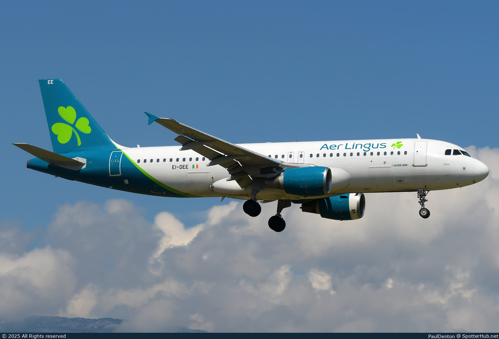 Photo of EI-DEE - Airbus A320-214 operated by Aer Lingus