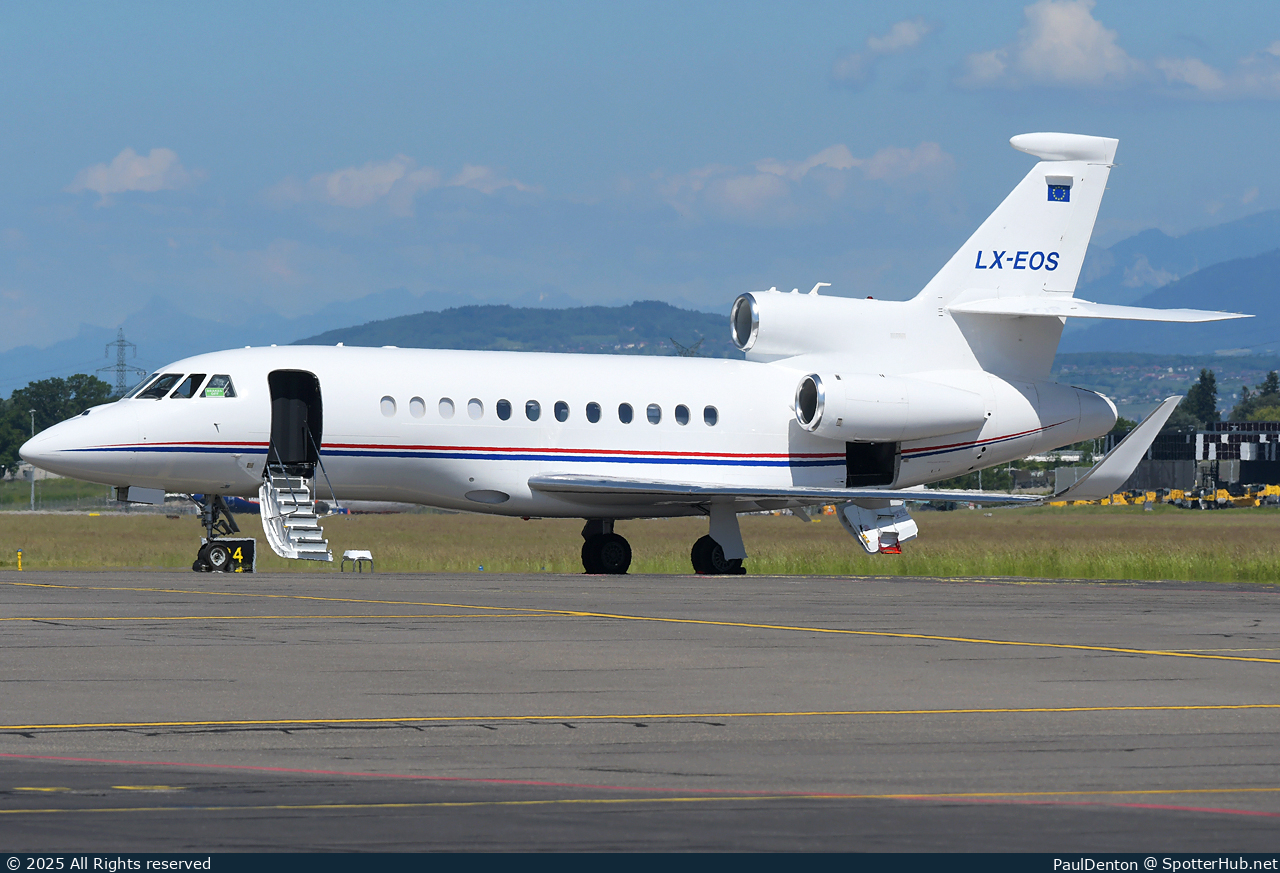 Photo of LX-EOS - Dassault Falcon 900EX operated by Global Jet Luxembourg