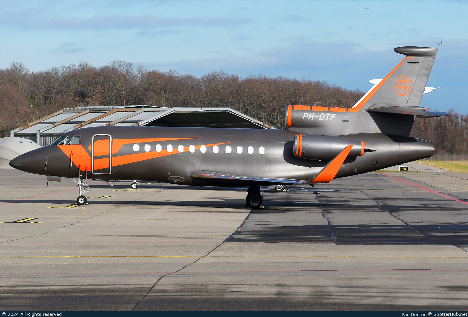 Photo of PH-DTF - Dassault Falcon 900EX operated by Mavic Aviation