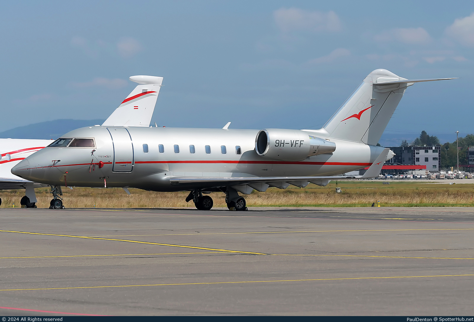 Photo of 9H-VFF - Bombardier Challenger 605 operated by VistaJet