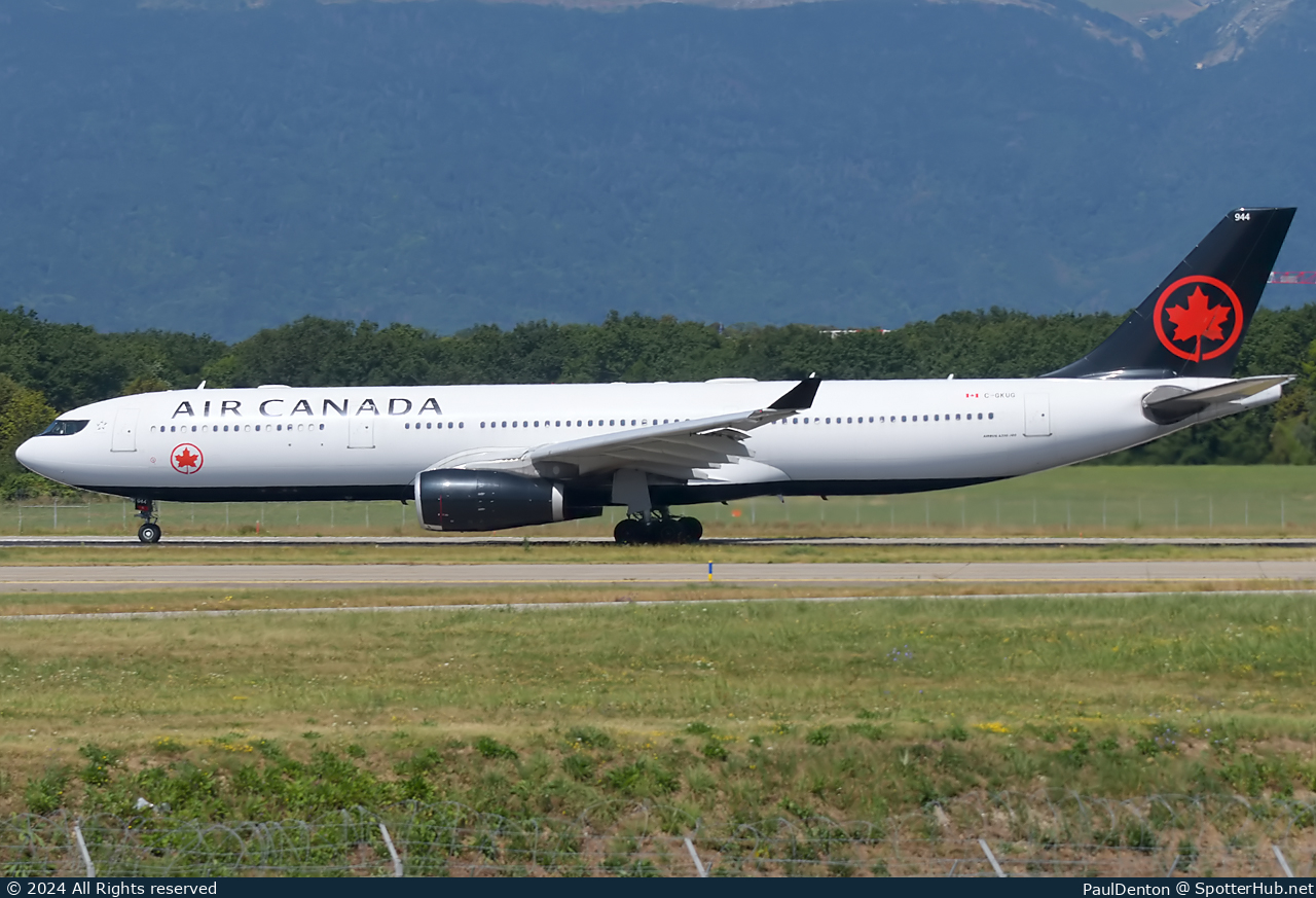 Photo of C-GKUG - Airbus A330-343 operated by Air Canada