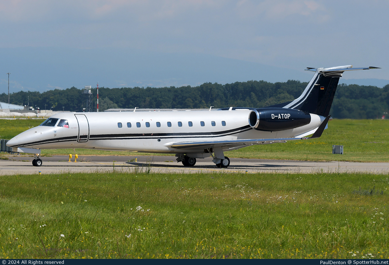 Photo of D-ATOP - Embraer Legacy 650E operated by VistaJet Germany