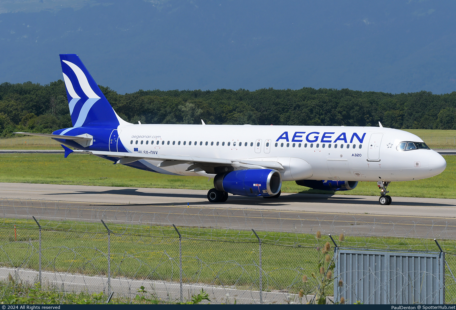 Photo of SX-DVV - Airbus A320-232 operated by Aegean Airlines