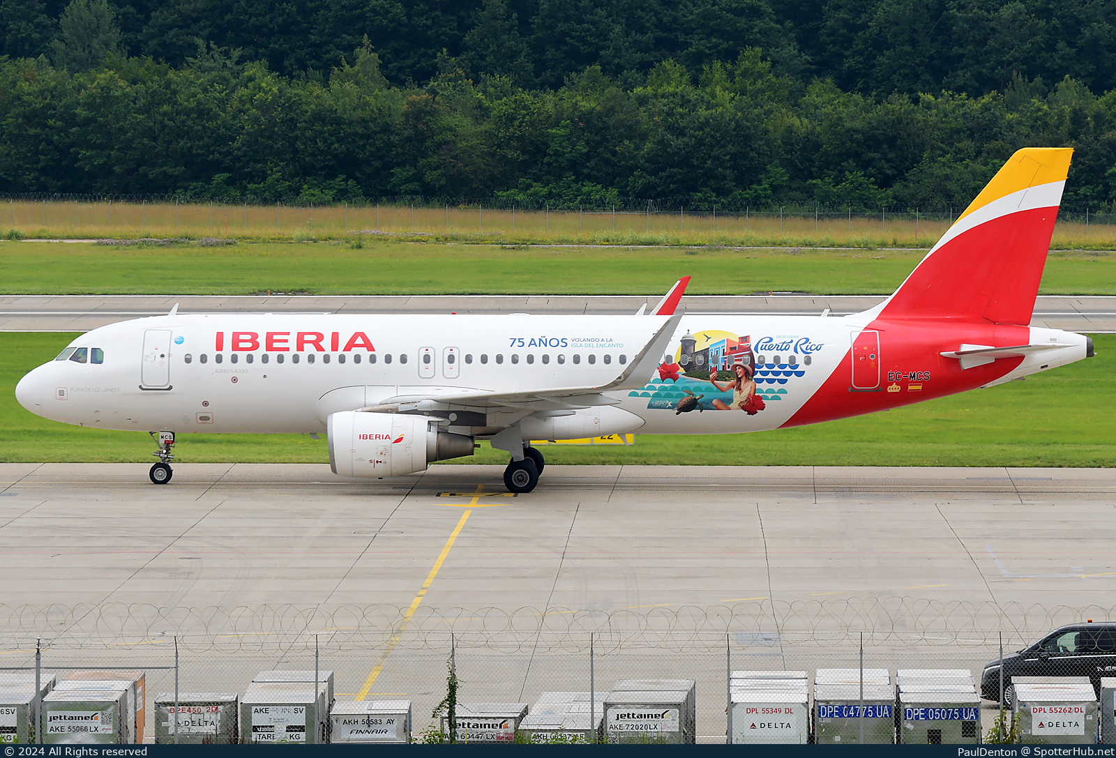 Photo of EC-MCS - Airbus A320-214 operated by Iberia