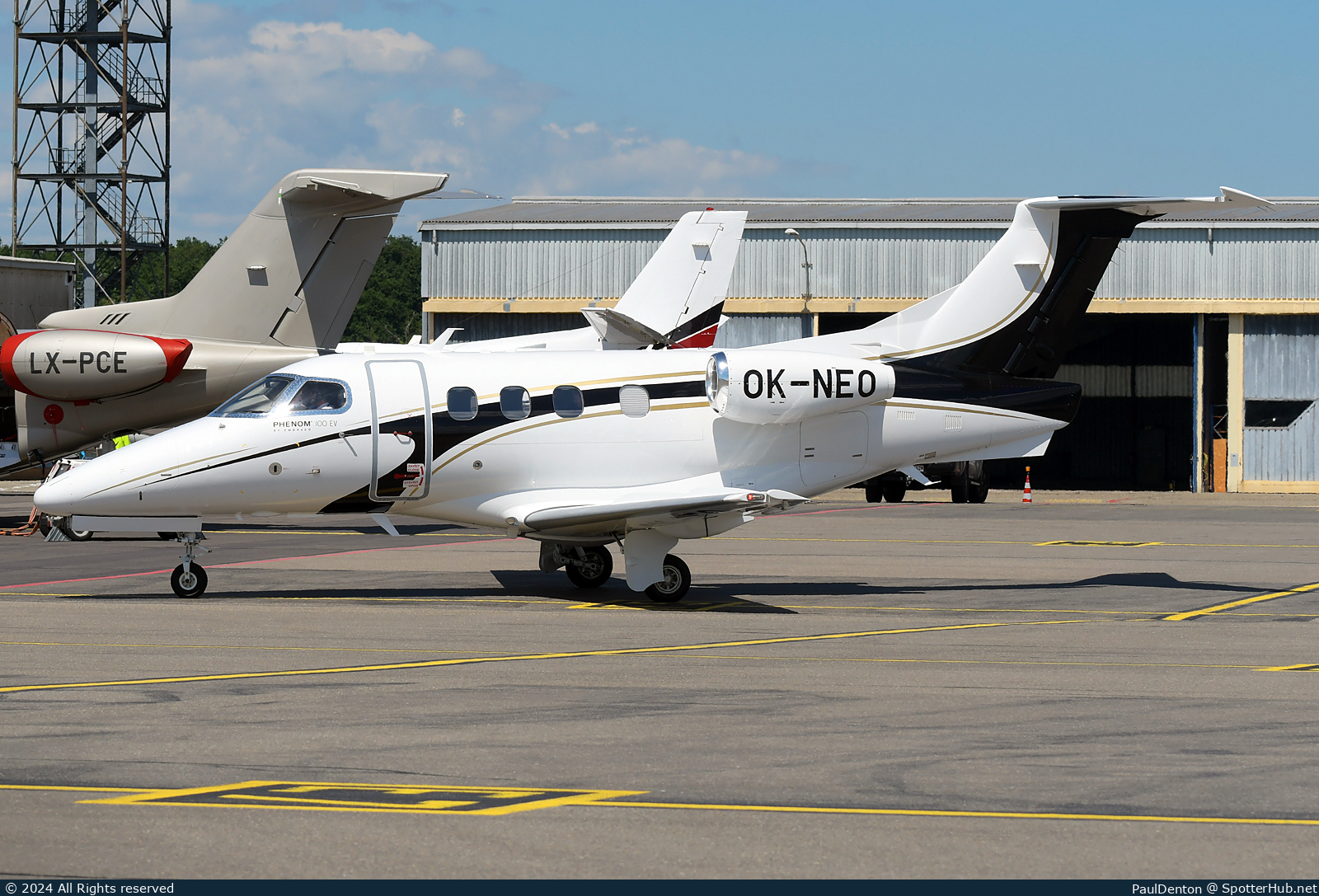 Photo of OK-NEO - Embraer Phenom 100EV operated by Alpha Aviation